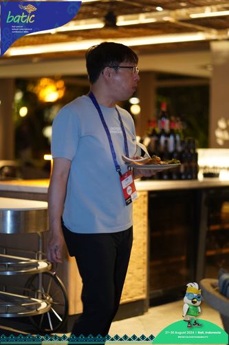 Race photo from Telin Batic 2024 Photo Search
