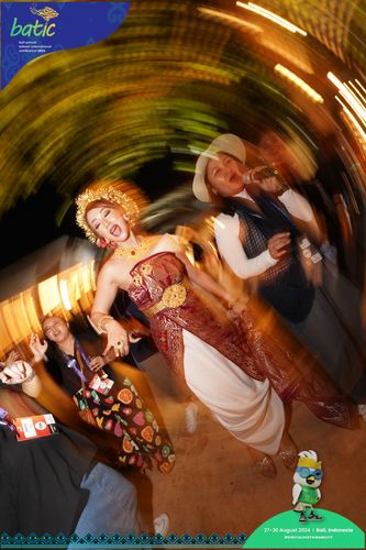 Race photo from Telin Batic 2024 Photo Search