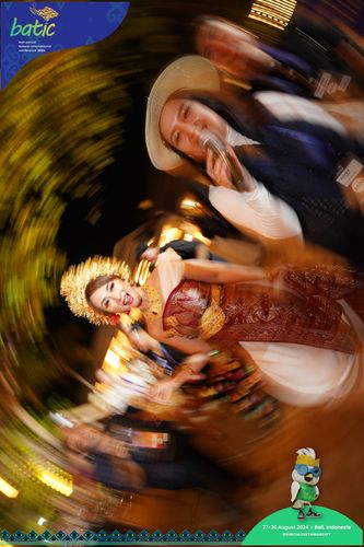 Race photo from Telin Batic 2024 Photo Search