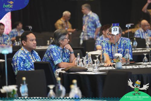 Race photo from Telin Batic 2024 Photo Search