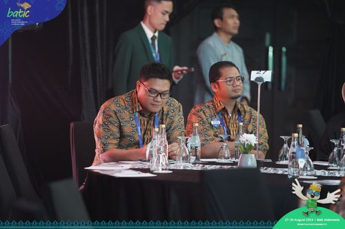 Race photo from Telin Batic 2024 Photo Search