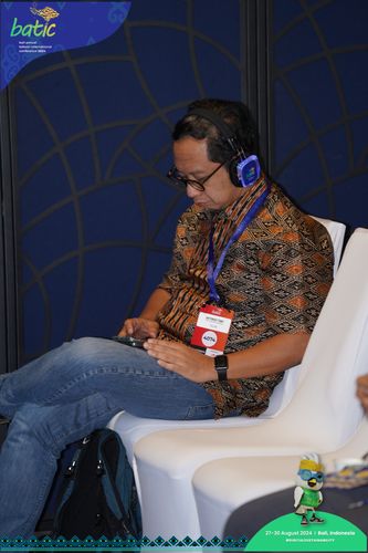 Race photo from Telin Batic 2024 Photo Search