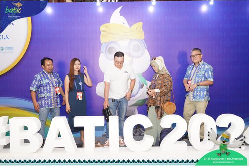 Race photo from Telin Batic 2024 Photo Search