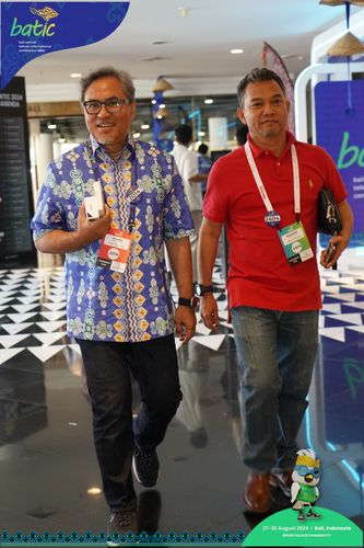 Race photo from Telin Batic 2024 Photo Search