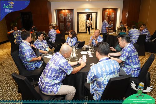 Race photo from Telin Batic 2024 Photo Search