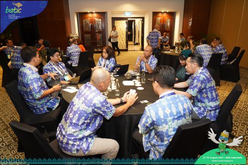 Race photo from Telin Batic 2024 Photo Search
