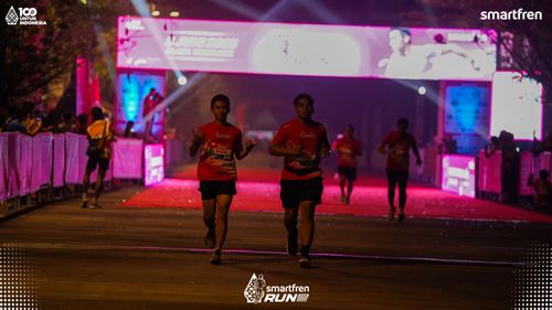 Race photo from Smartfren Run 2025 