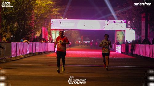 Race photo from Smartfren Run 2025 