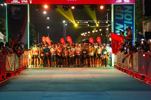 Race photo from PIK NITE RUN 2025