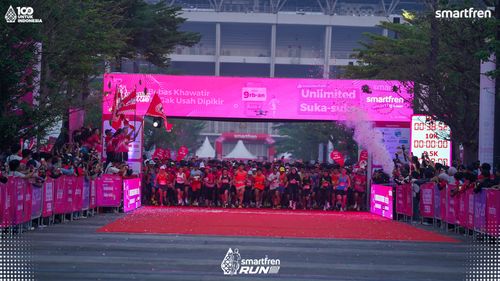 Race photo from Smartfren Run 2025 