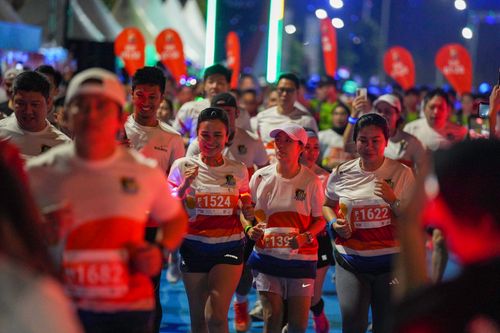 Race photo from PIK NITE RUN 2025