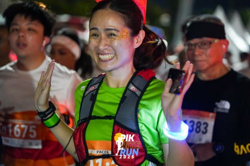 Race photo from PIK NITE RUN 2025