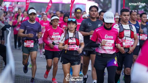 Race photo from Smartfren Run 2025 