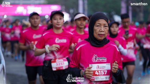 Race photo from Smartfren Run 2025 