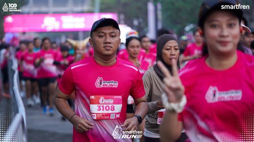 Race photo from Smartfren Run 2025 