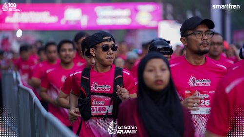 Race photo from Smartfren Run 2025 