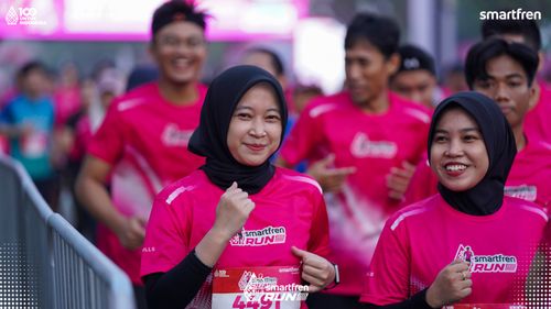 Race photo from Smartfren Run 2025 