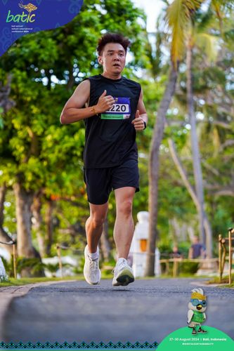 Race photo from Telin Batic 2024 Photo Search