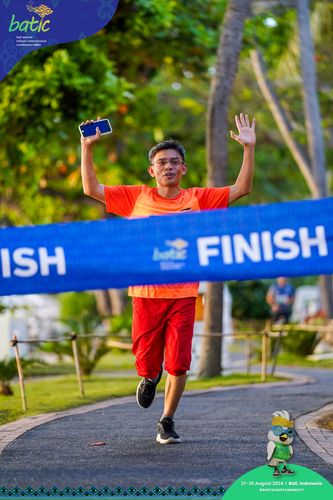 Race photo from Telin Batic 2024 Photo Search