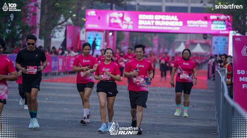Race photo from Smartfren Run 2025 