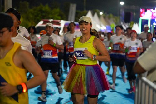 Race photo from PIK NITE RUN 2025