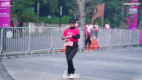 Race photo from Smartfren Run 2025 