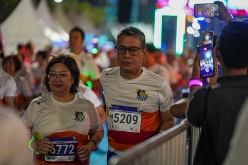 Race photo from PIK NITE RUN 2025