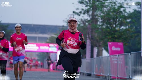Race photo from Smartfren Run 2025 