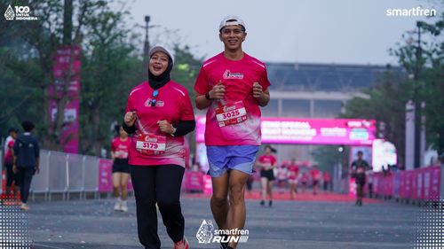 Race photo from Smartfren Run 2025 