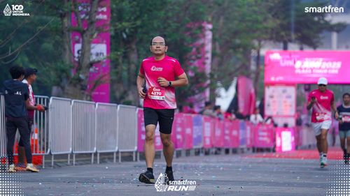 Race photo from Smartfren Run 2025 