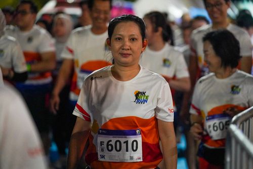 Race photo from PIK NITE RUN 2025