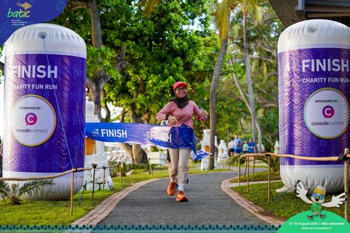 Race photo from Telin Batic 2024 Photo Search