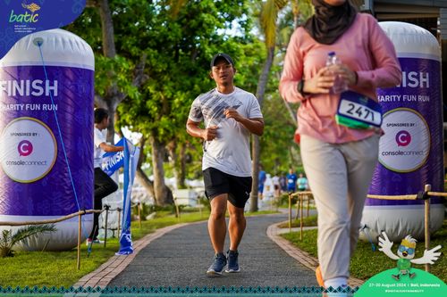 Race photo from Telin Batic 2024 Photo Search