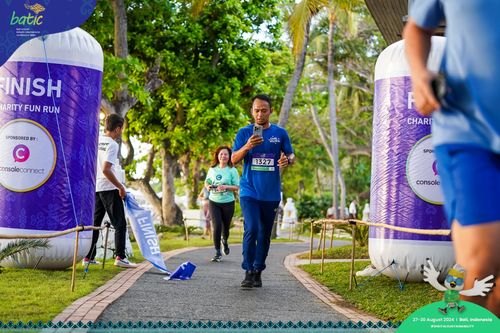 Race photo from Telin Batic 2024 Photo Search