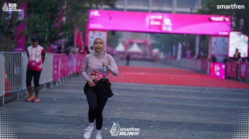 Race photo from Smartfren Run 2025 