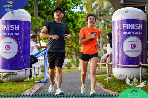 Race photo from Telin Batic 2024 Photo Search