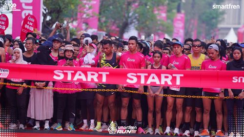 Race photo from Smartfren Run 2025 