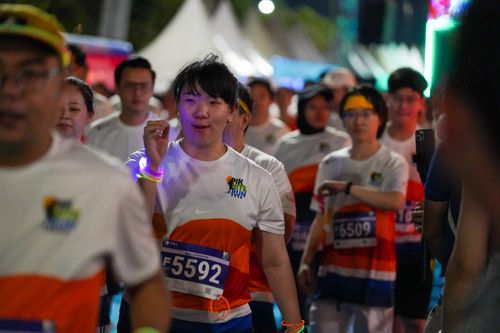 Race photo from PIK NITE RUN 2025