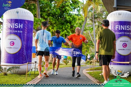 Race photo from Telin Batic 2024 Photo Search