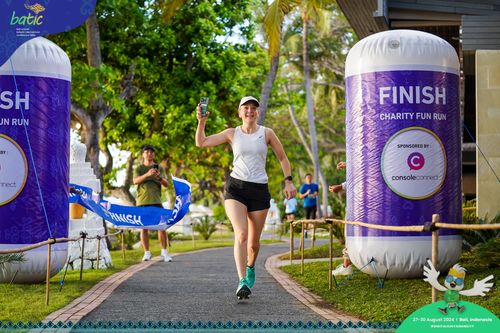 Race photo from Telin Batic 2024 Photo Search