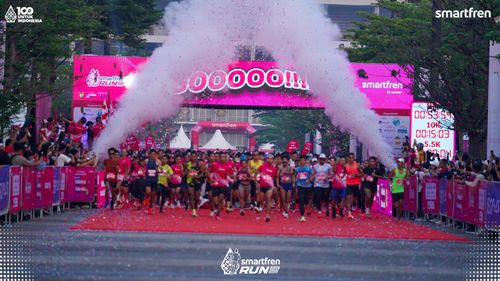 Race photo from Smartfren Run 2025 