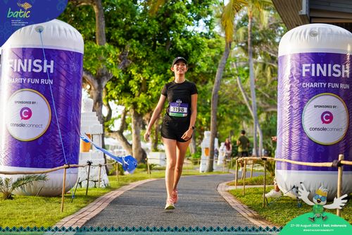 Race photo from Telin Batic 2024 Photo Search