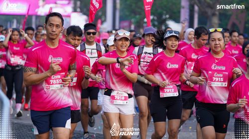 Race photo from Smartfren Run 2025 