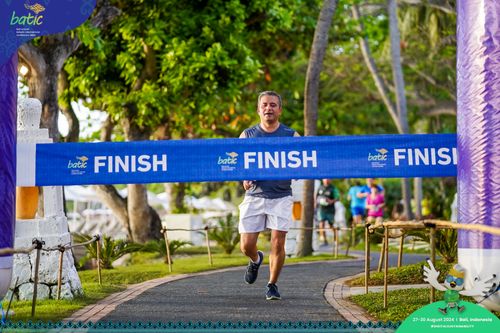Race photo from Telin Batic 2024 Photo Search