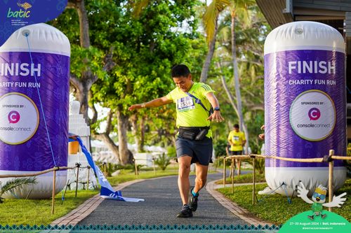 Race photo from Telin Batic 2024 Photo Search