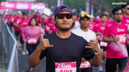 Race photo from Smartfren Run 2025 