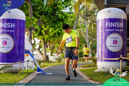 Race photo from Telin Batic 2024 Photo Search