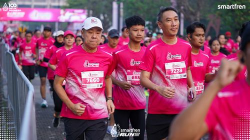 Race photo from Smartfren Run 2025 