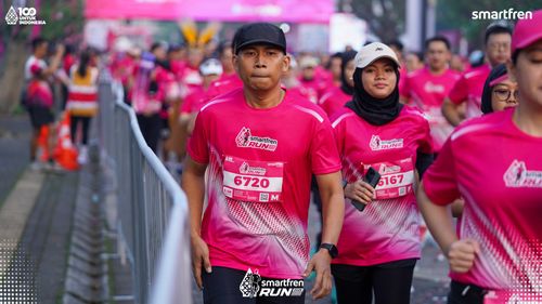 Race photo from Smartfren Run 2025 