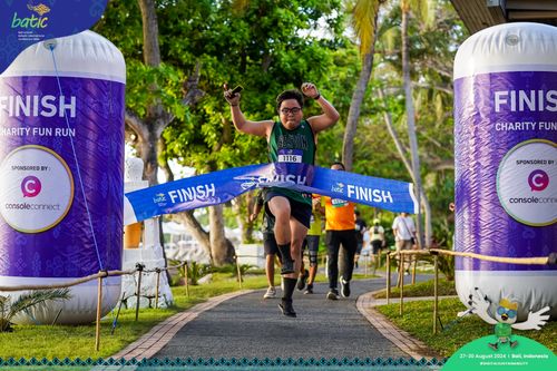 Race photo from Telin Batic 2024 Photo Search